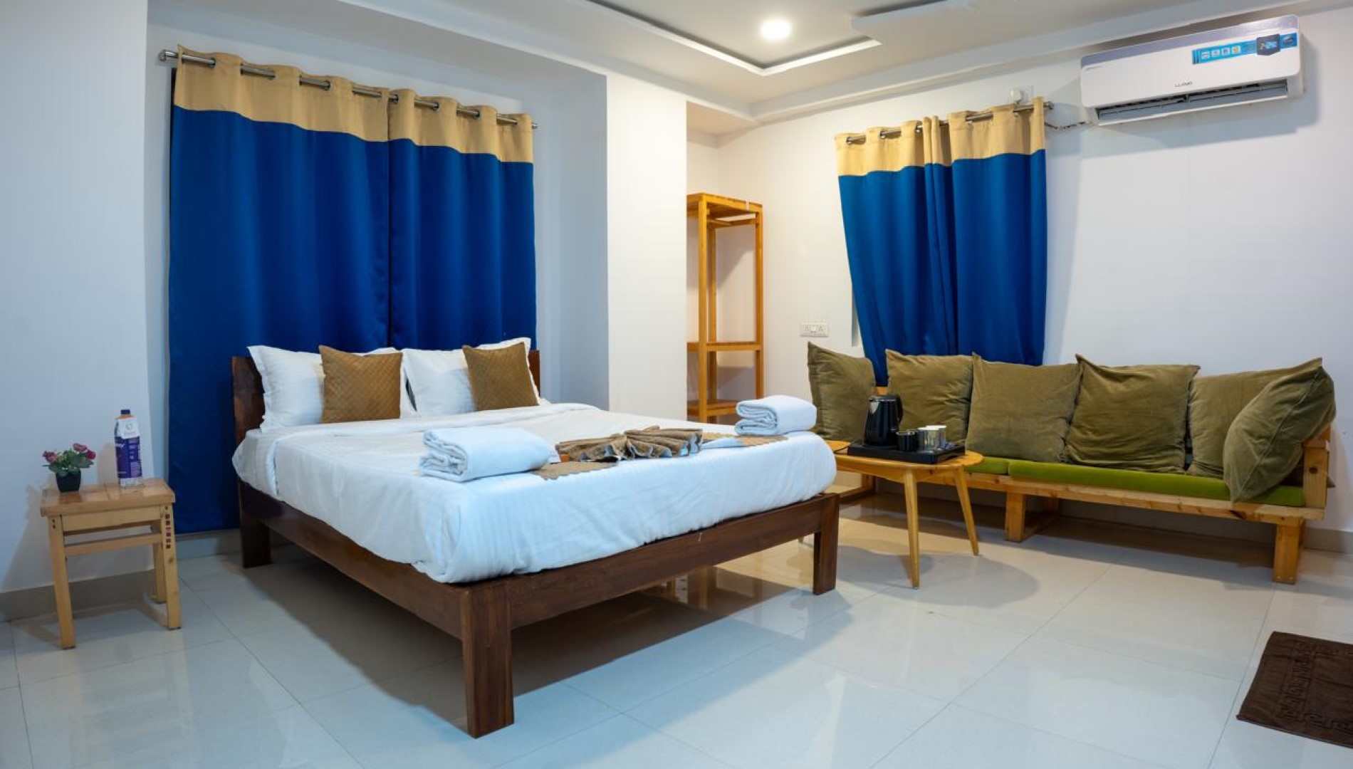 Shanbhag Hotel Slider 1